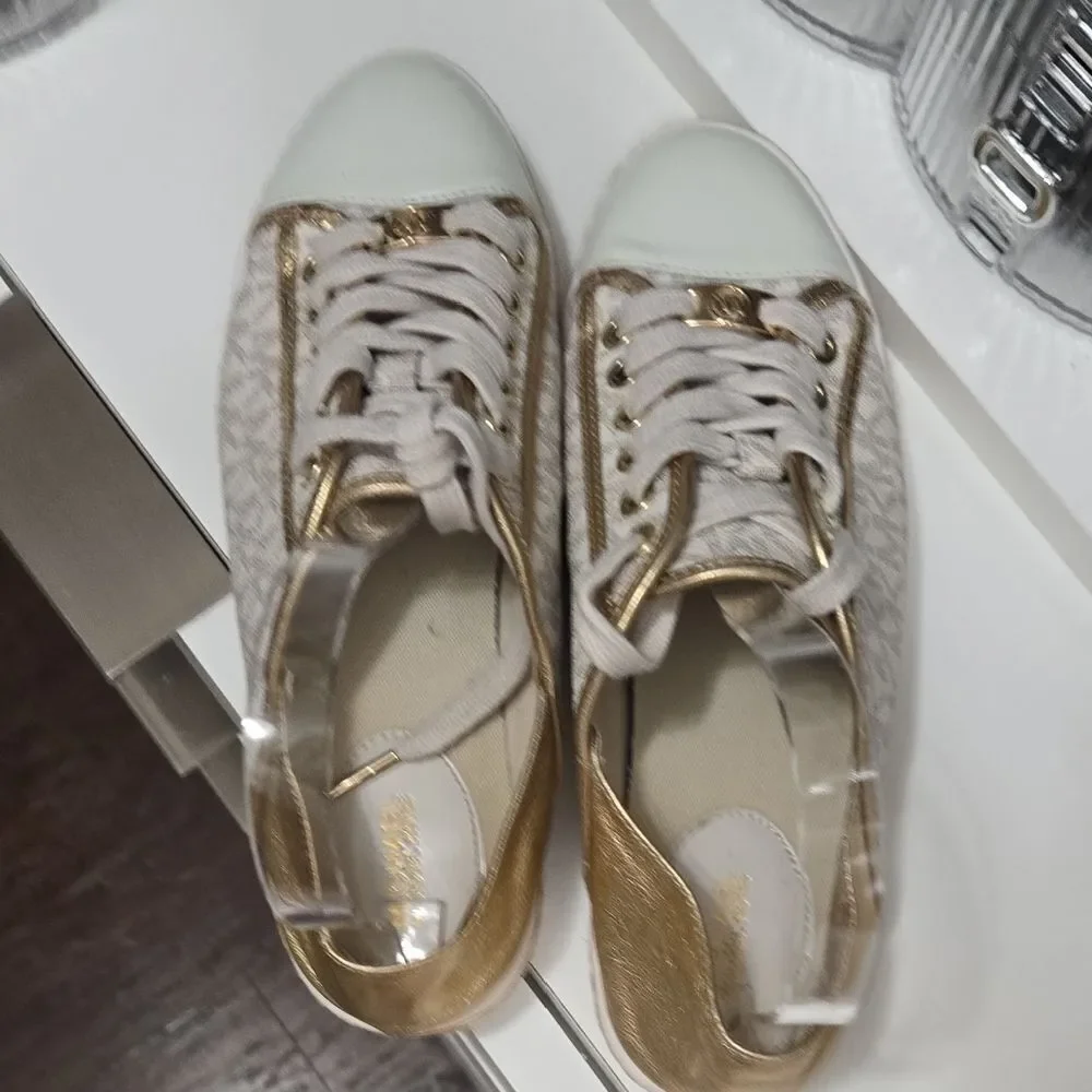 Michael Kors chic sneakers